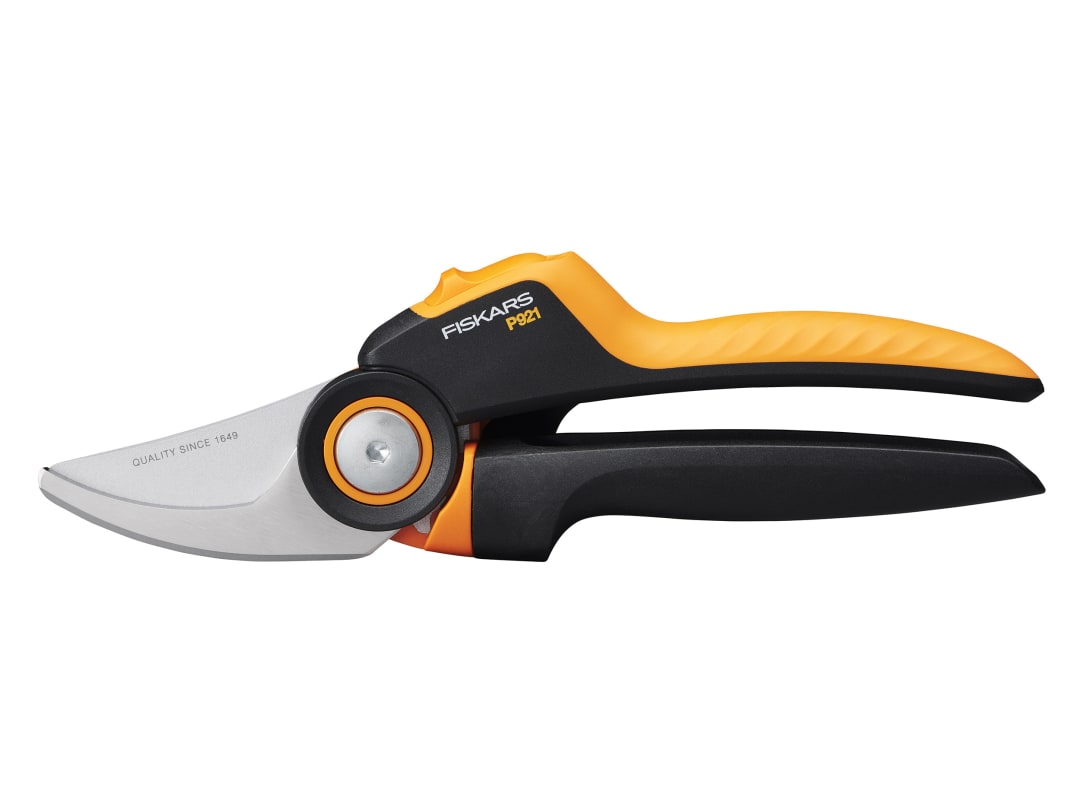 Fiskars P921 X-series™ Bypass Pruner 1057173
