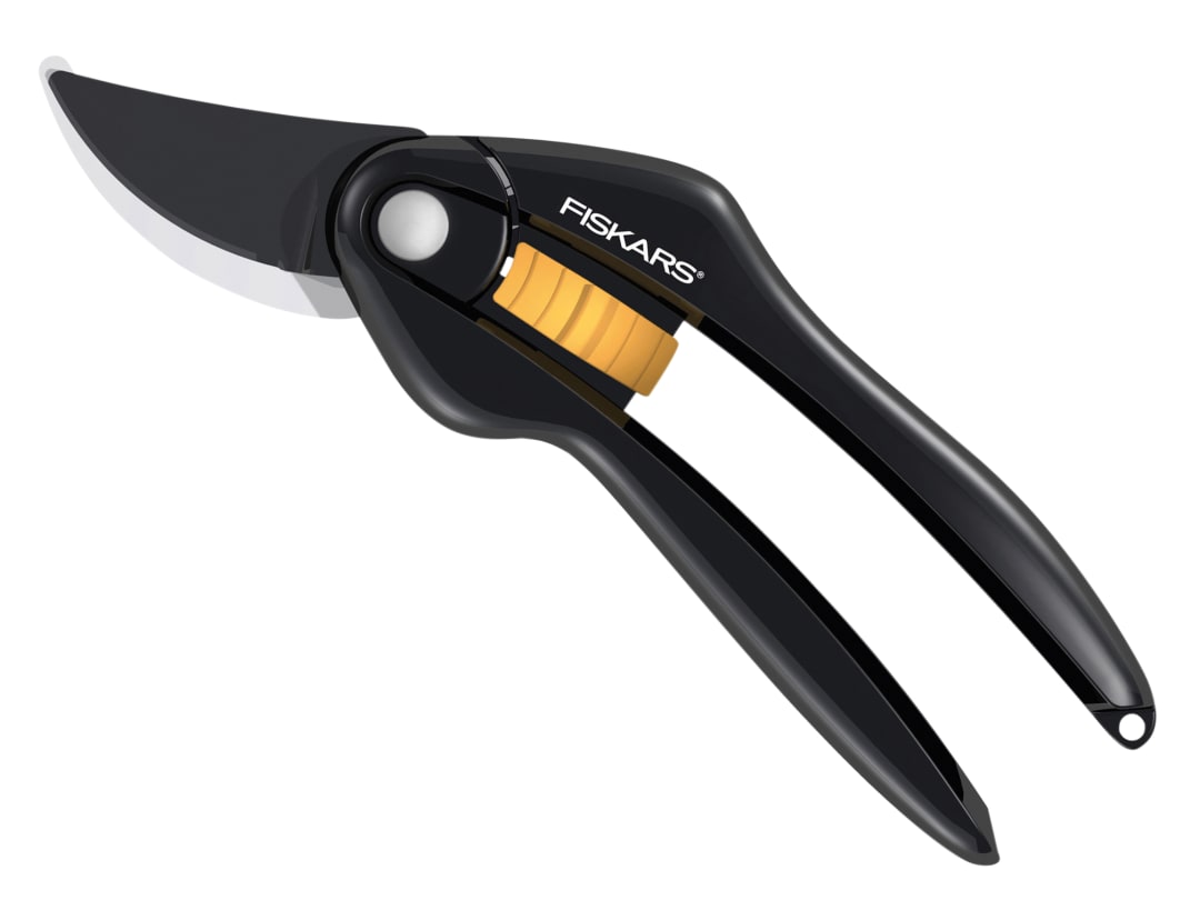 Fiskars SingleStep™ Bypass Pruner 1000567