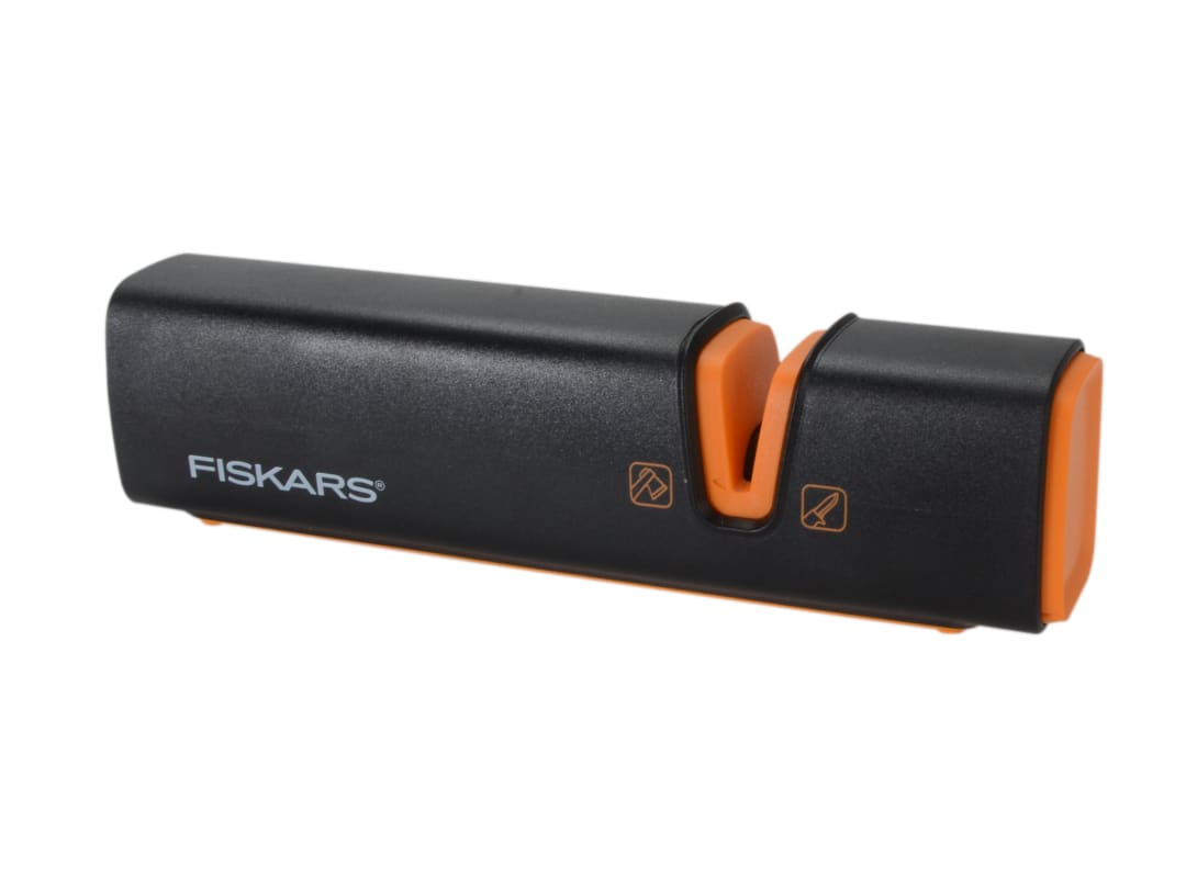 Fiskars Xsharp™ Axe & Knife Sharpener 1000601