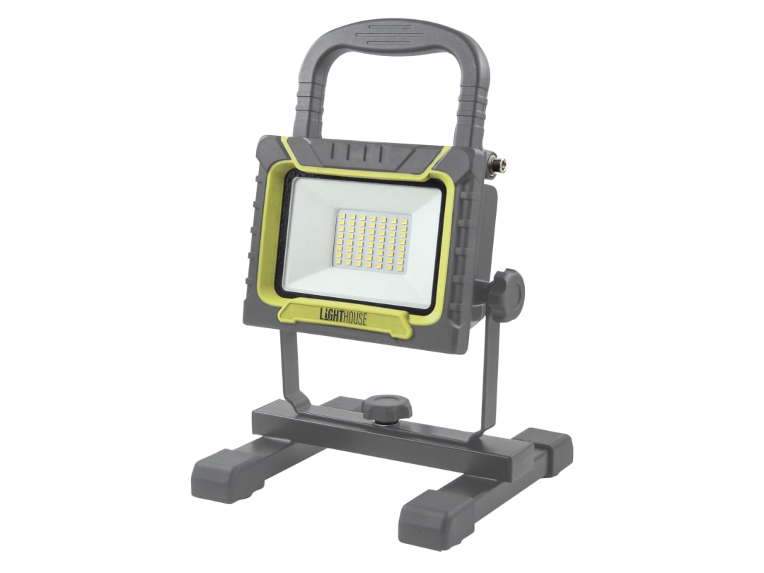 Lighthouse 4000 Lumen Site Light 38W 110V AST8338