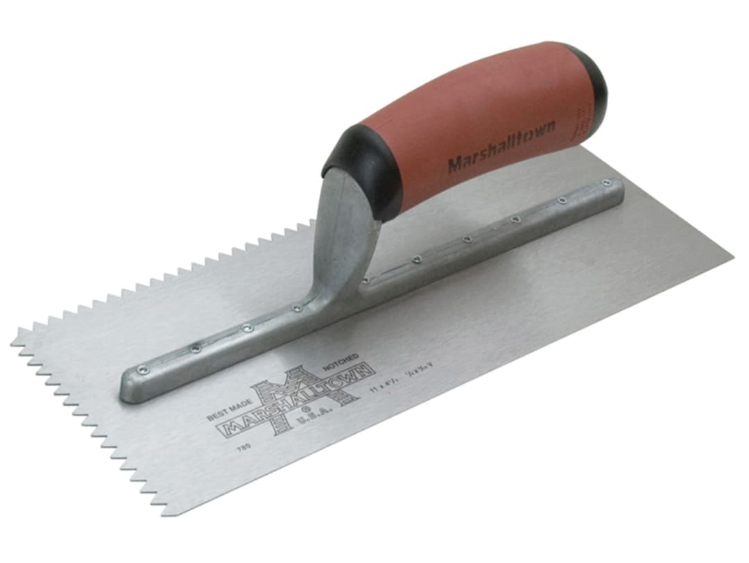 Marshalltown M701SD V 3/16in Notched Trowel DuraSoft® Handle 11 x 4.1/2in M701SD