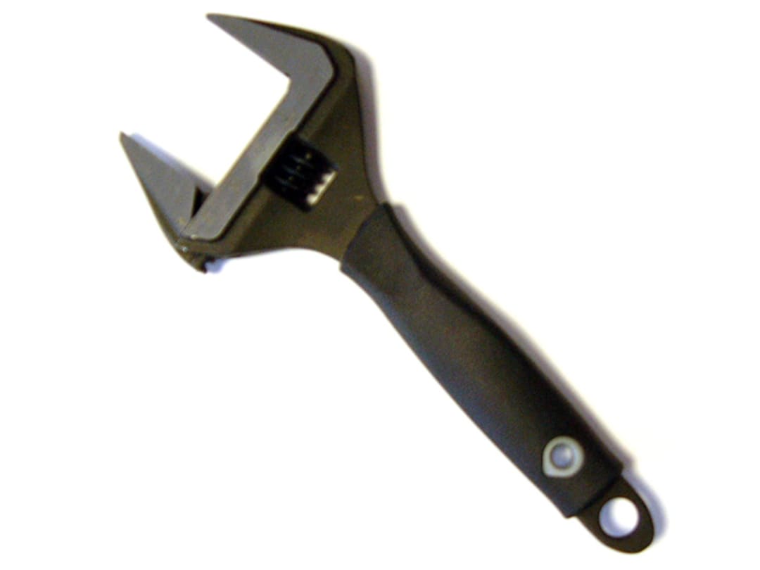 Monument 3140Q Wide Jaw Adjustable Wrench 150mm (6in) 3140Q