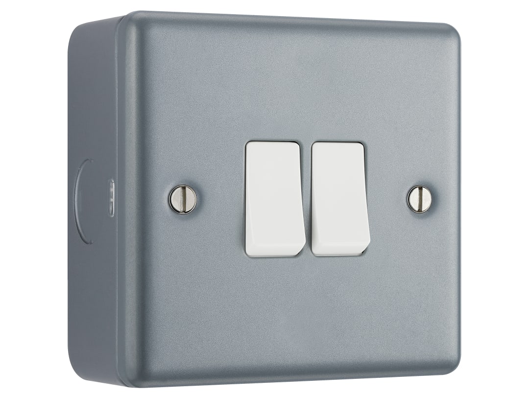 Masterplug Metal Clad 2-Gang 2-Way Light Switch MC542-01