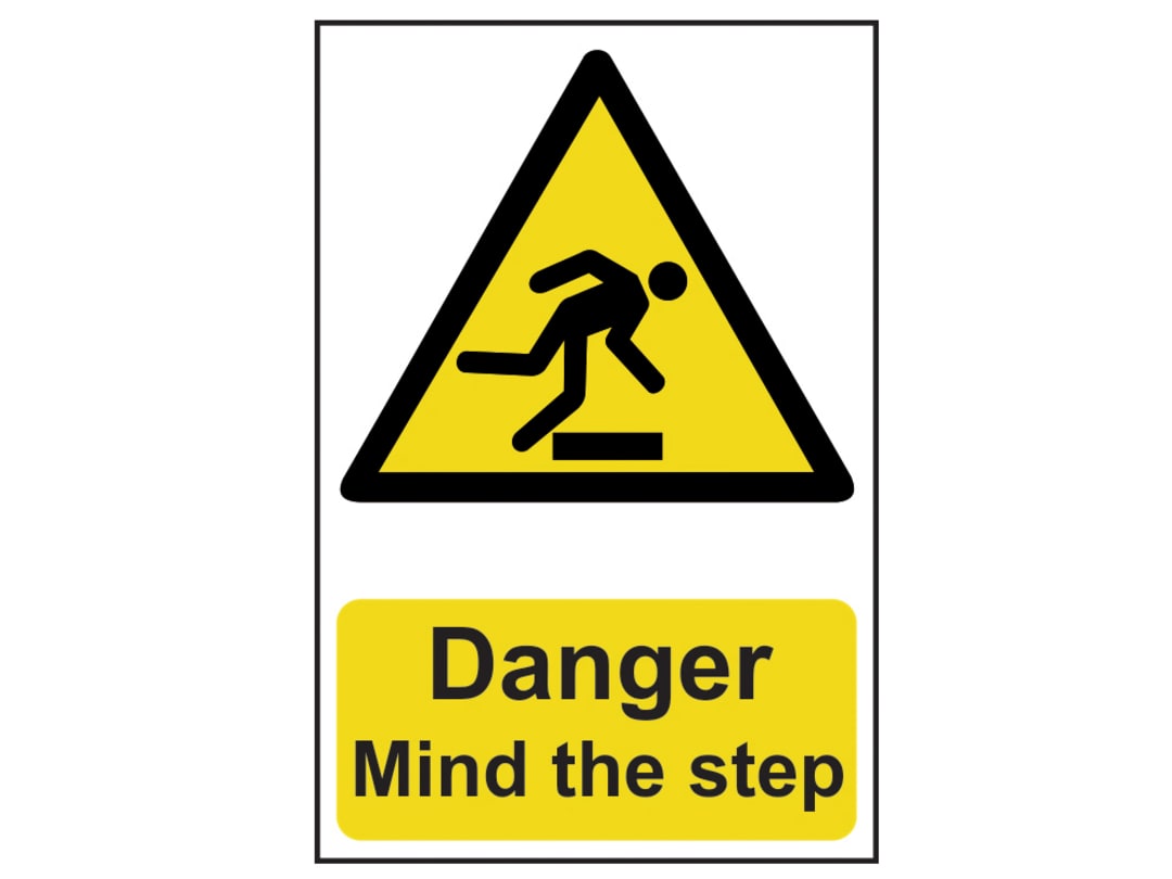 Scan Danger Mind The Step - PVC Sign 200 x 300mm 1105