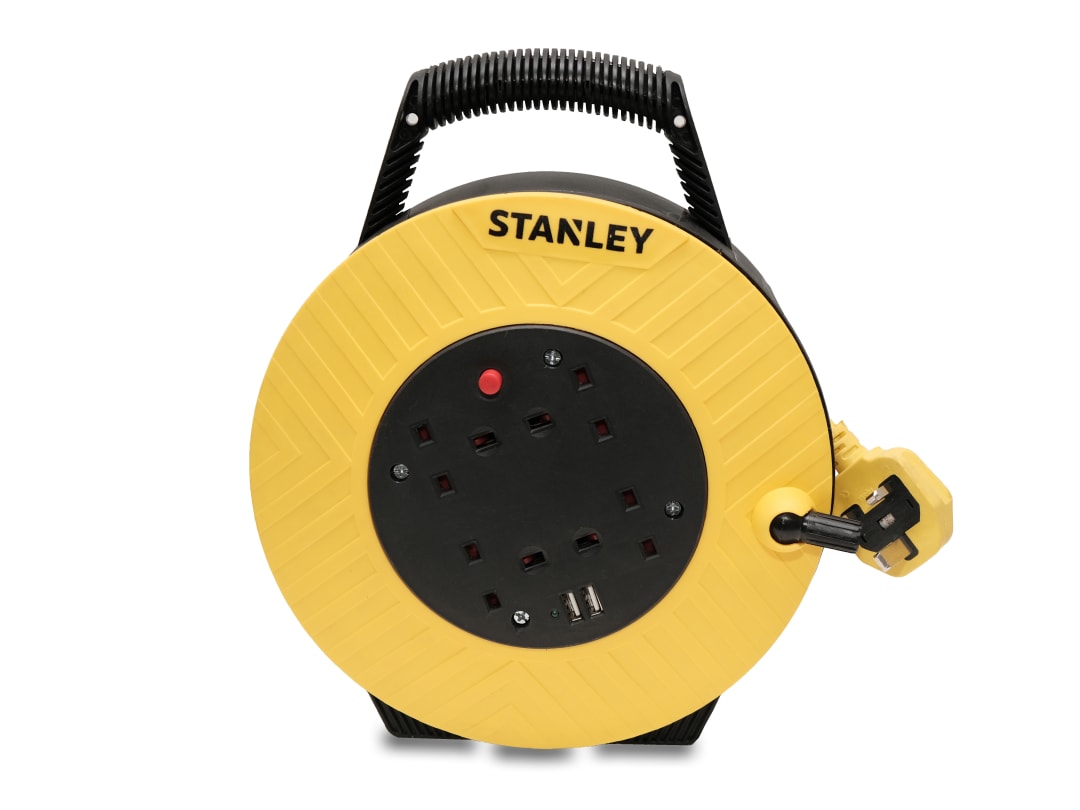 STANLEY® Electrical Semi-Enclosed Cable Reel 240V 13A 4-Socket + 2 USB 7.5m SXECGJ2OHME