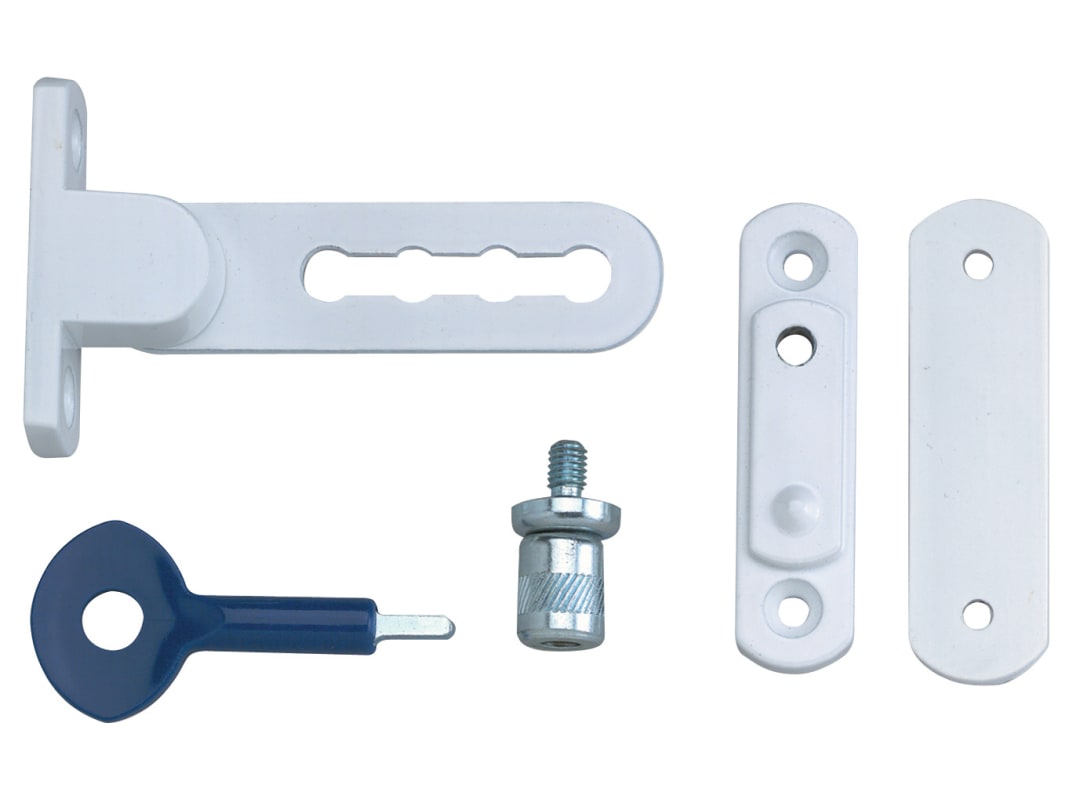 Yale Locks P117 Ventilation Window Lock White Finish Pack of 2 7.12117E+11