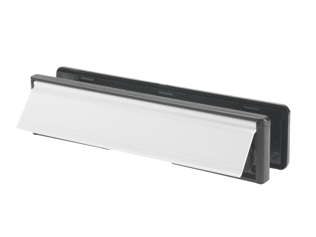 Yale Locks Letter Plate White (Visi-Packed) 300mm (12in) YLP44-06/03-CP