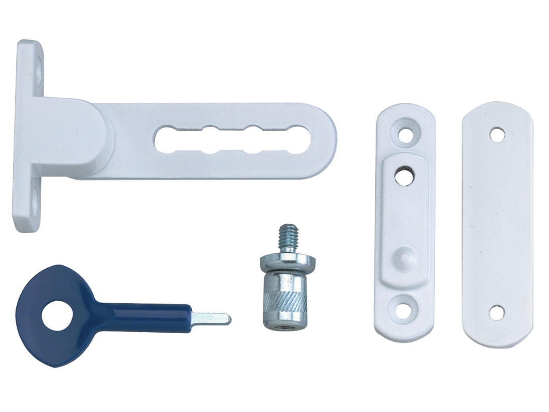 Yale Locks P117 Ventilation Window Lock White Finish Pack of 1 7.10117E+11