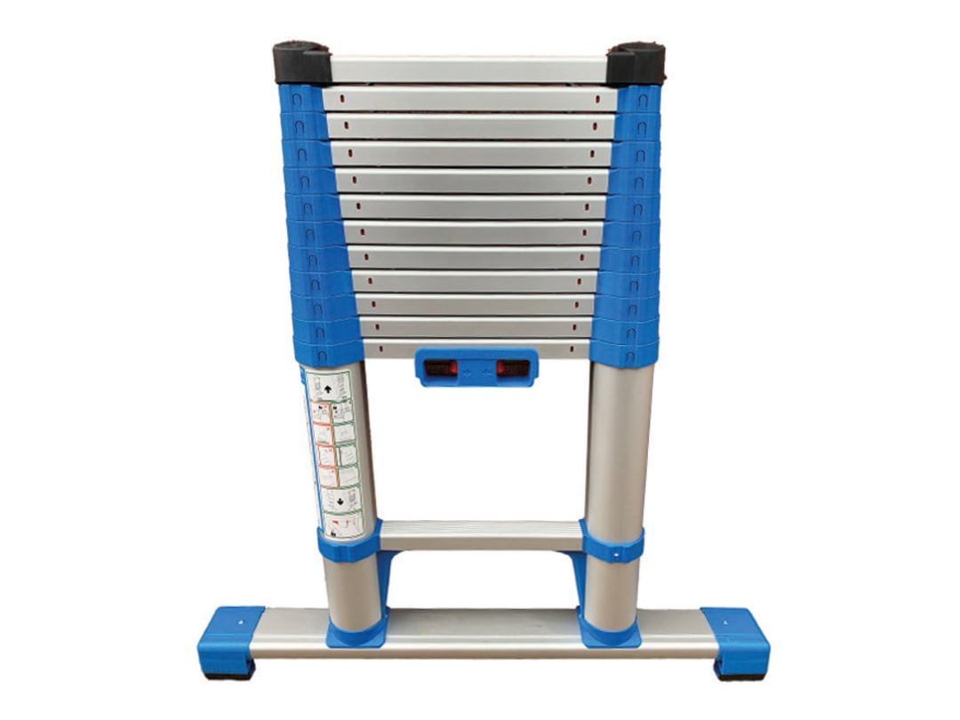 Zarges Compactstep L Telescopic Ladder & Stabiliser Bar 3.2m 40410