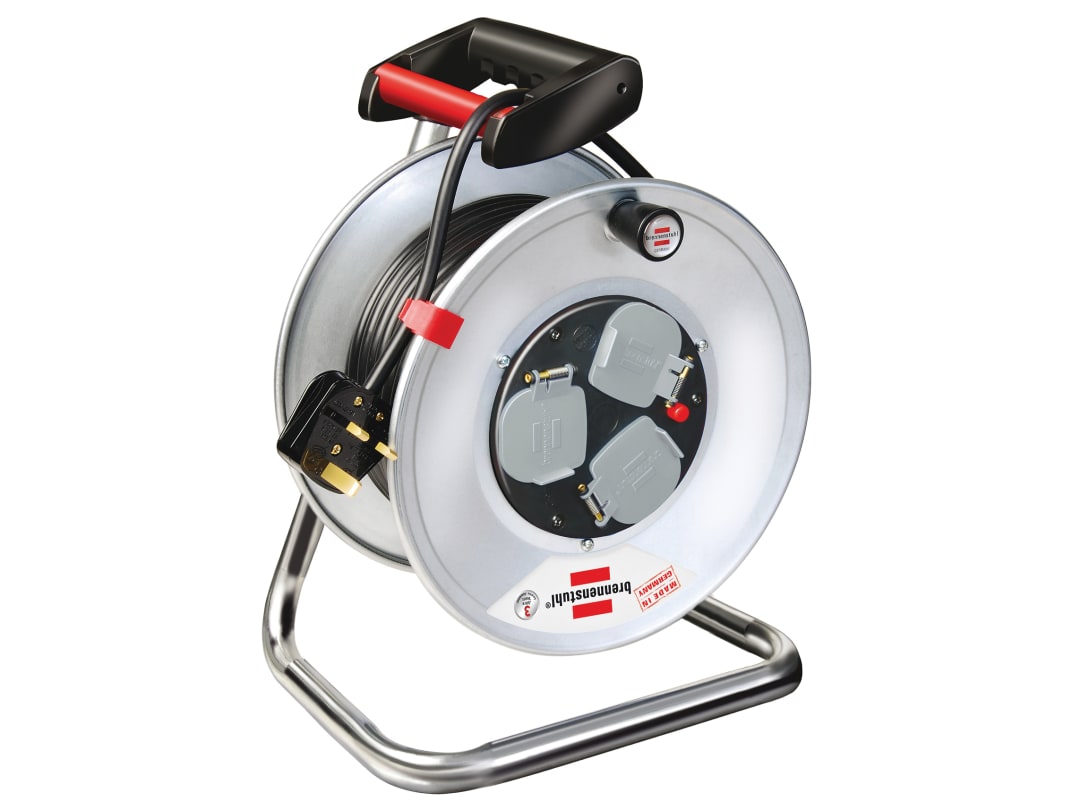 Brennenstuhl Garant S 3 Cable Reel 240V 13A 3-Socket 25m 1198053