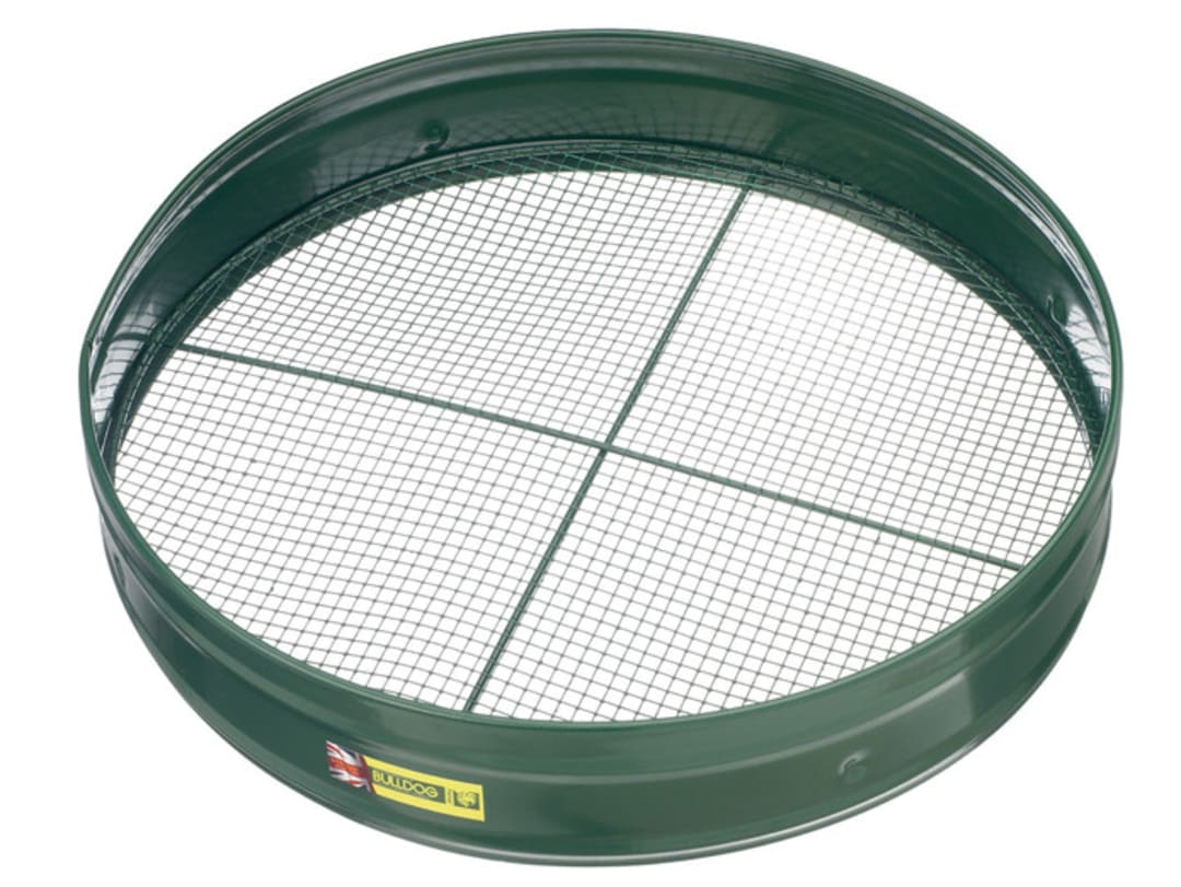Bulldog Premier Garden Riddle 3/8in Mesh 8186170000