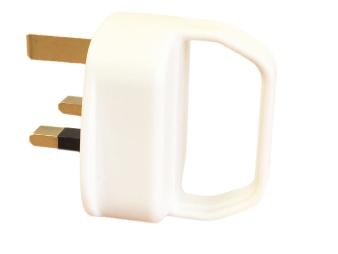 Dencon Easy Pull Plug 13A White 1650NB