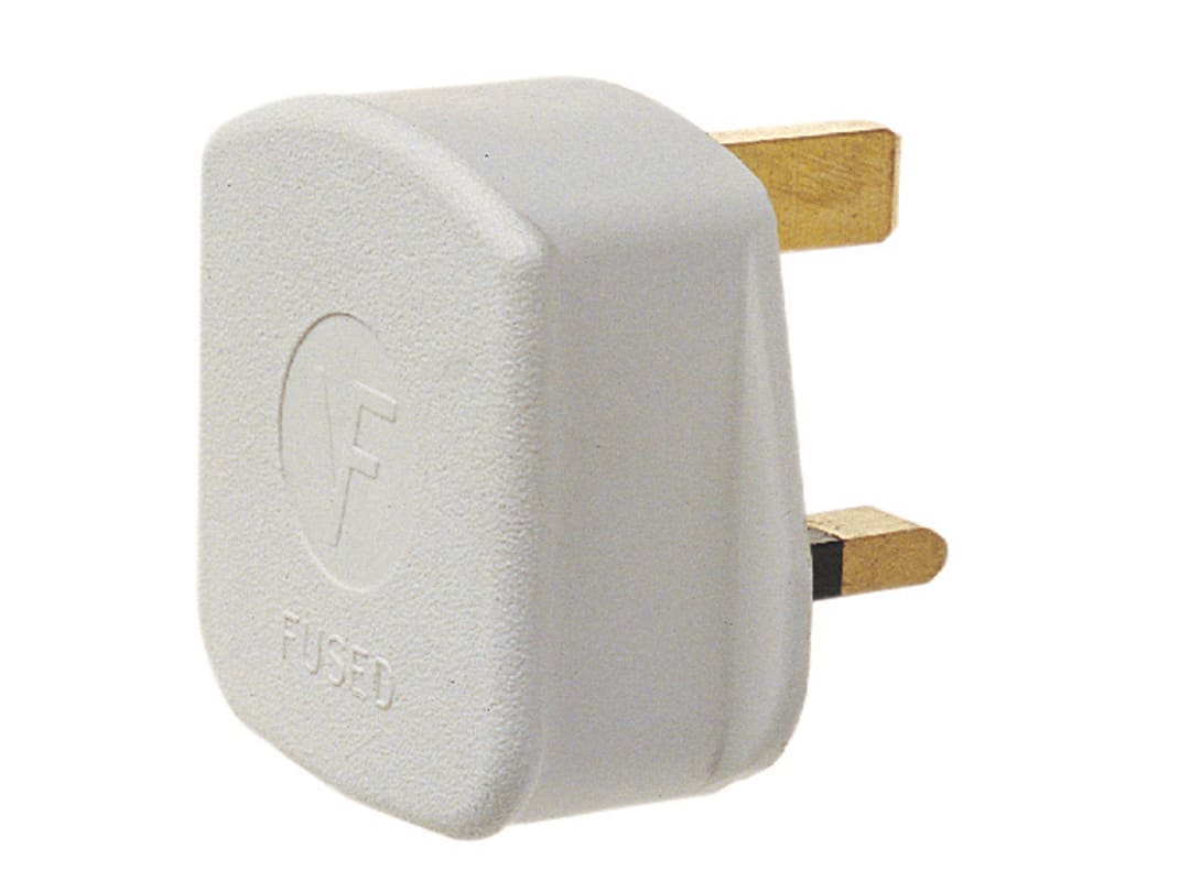 Dencon Rubber Plug 13 Amp White 6283WNB 6283WNB