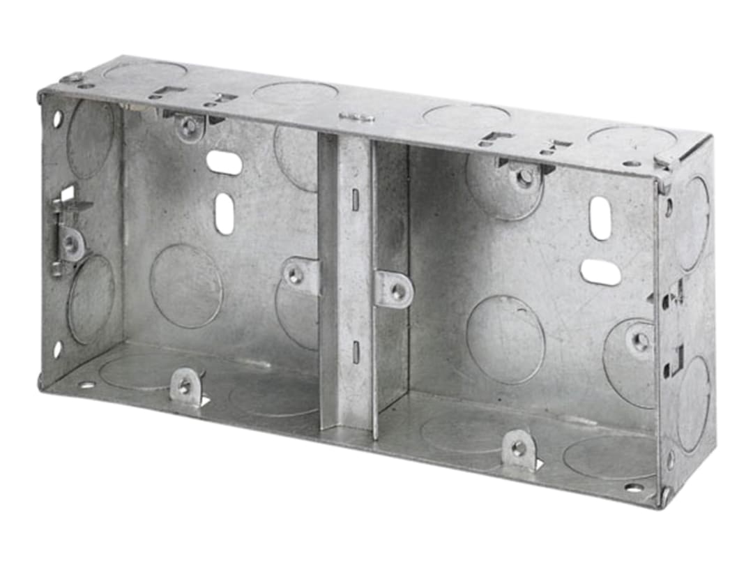 Dencon Dual Metal Back Box 35mm 8853NB