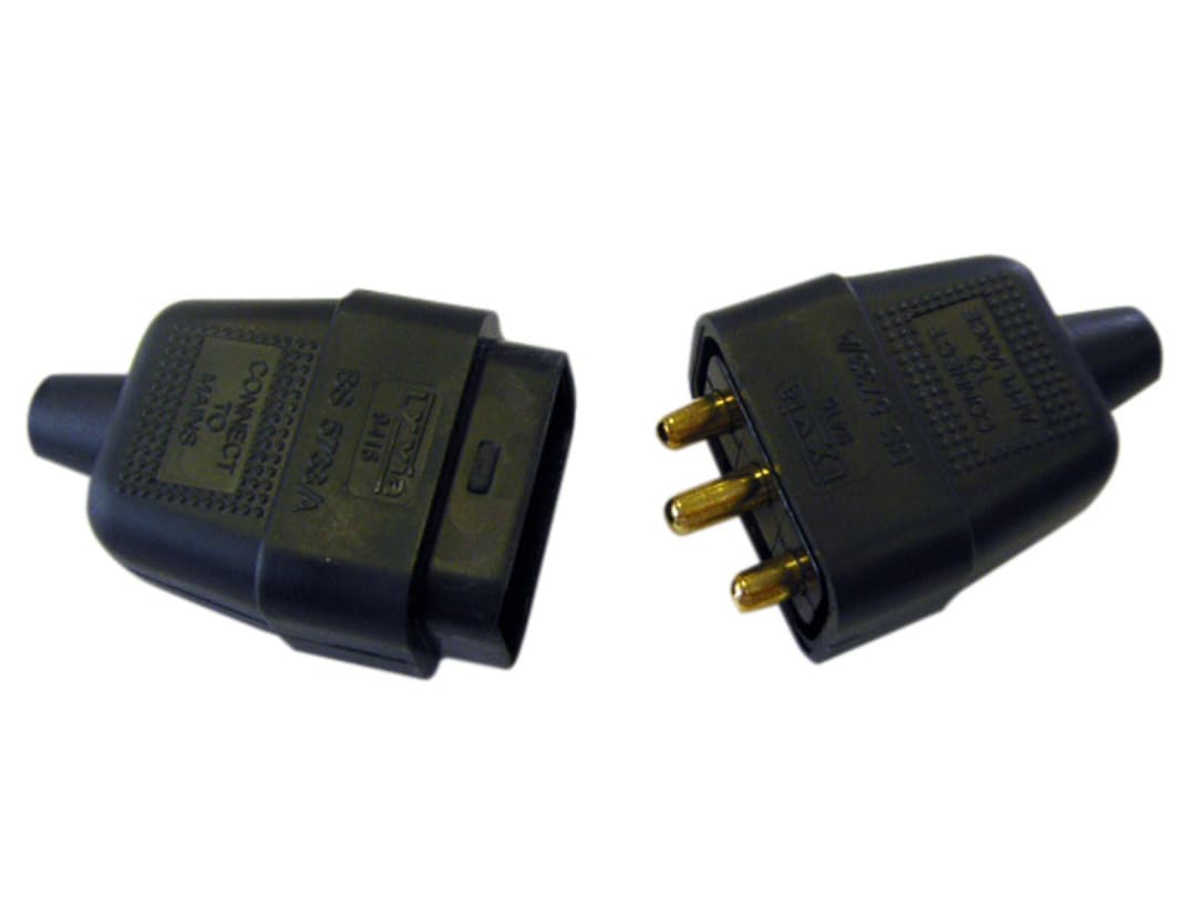 Dencon 3 Pin Rubber Connector Plug 10A Black 9416BNB
